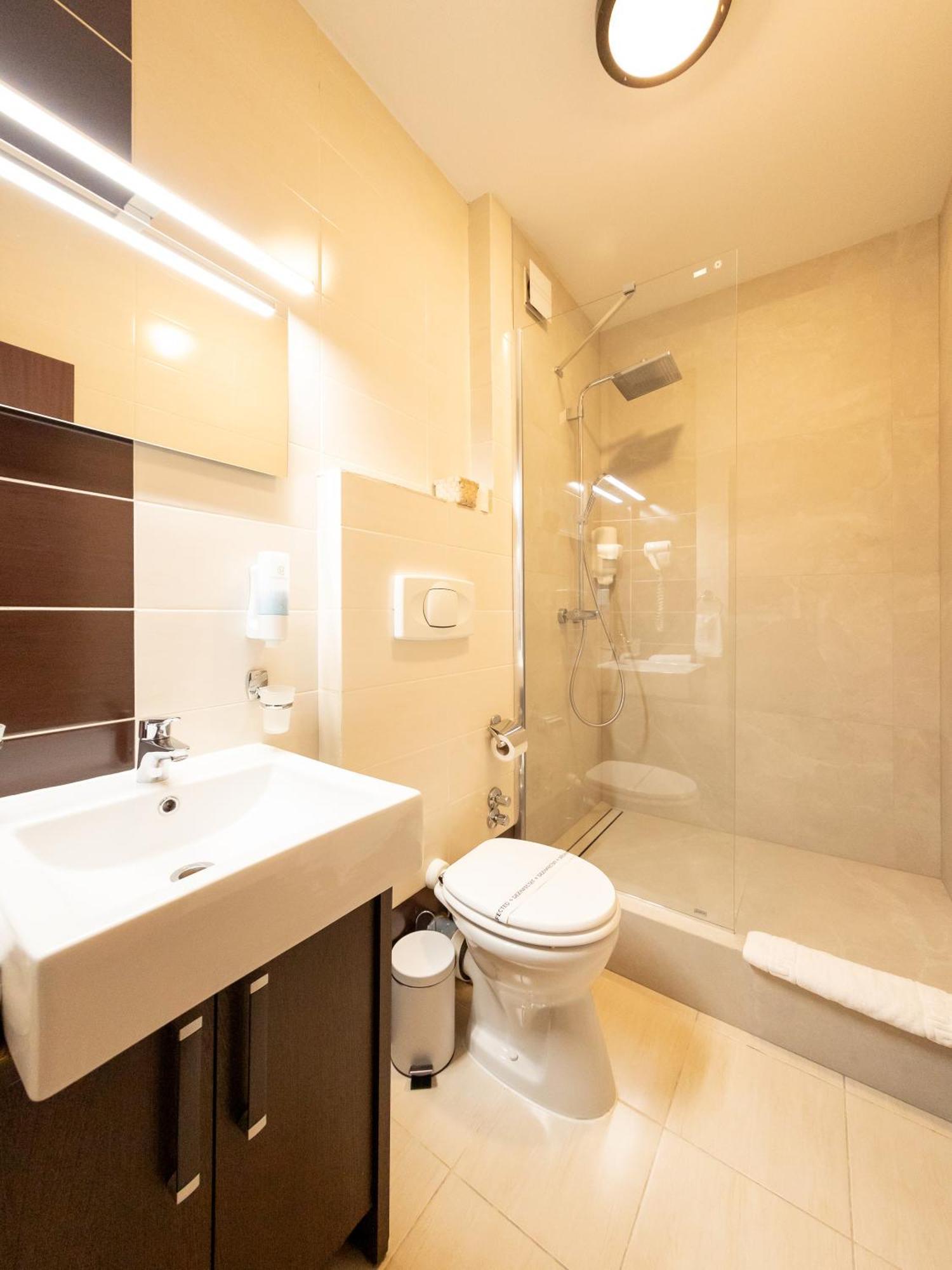 Hotel Maxim Arad Room photo