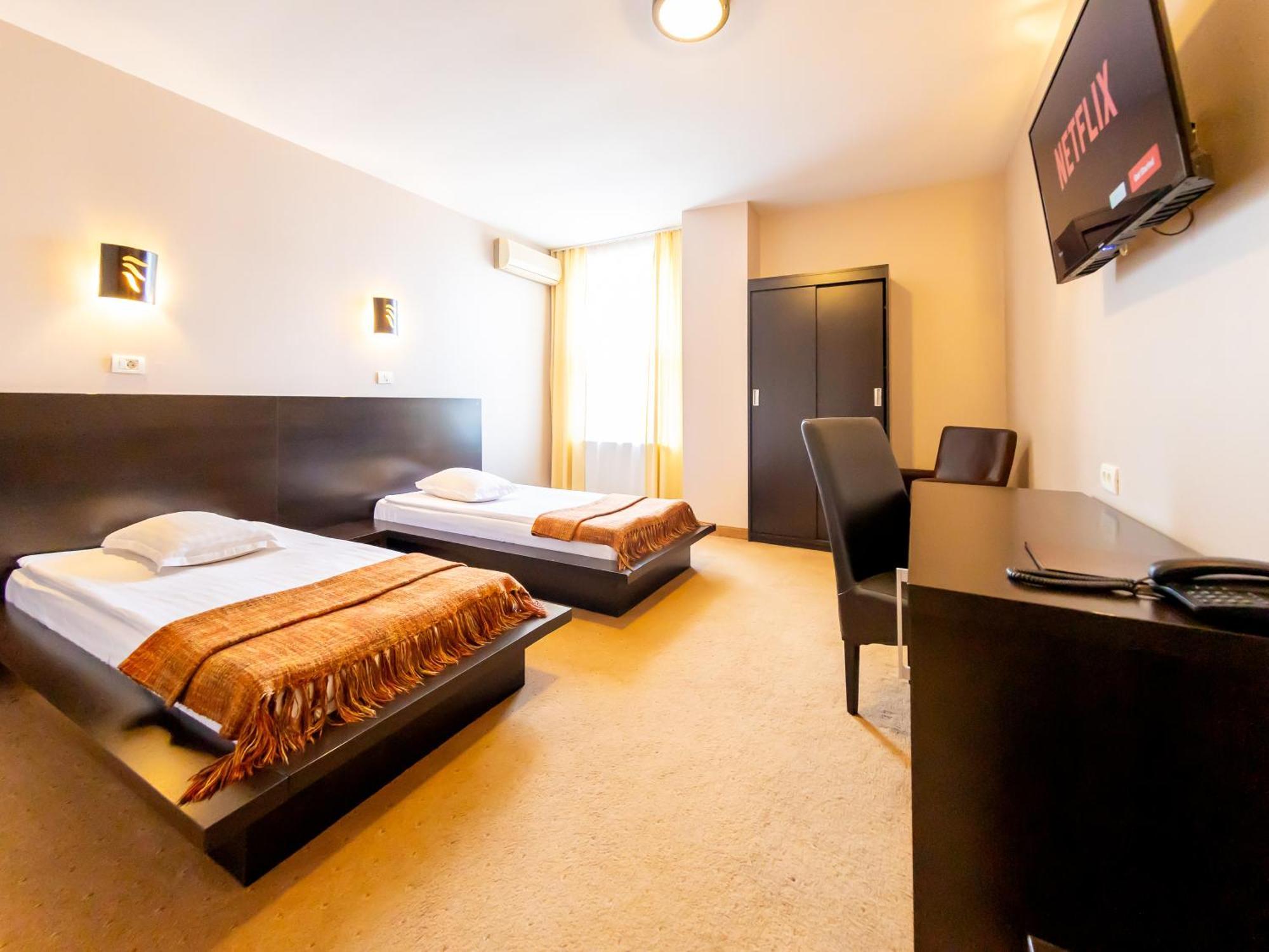 Hotel Maxim Arad Room photo